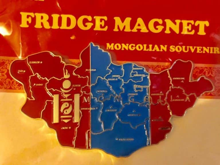 Sentuhan Keindahan: Bagaimana Seorang Desainer Buta dari Mongolia Menciptakan Kembali Pelembap